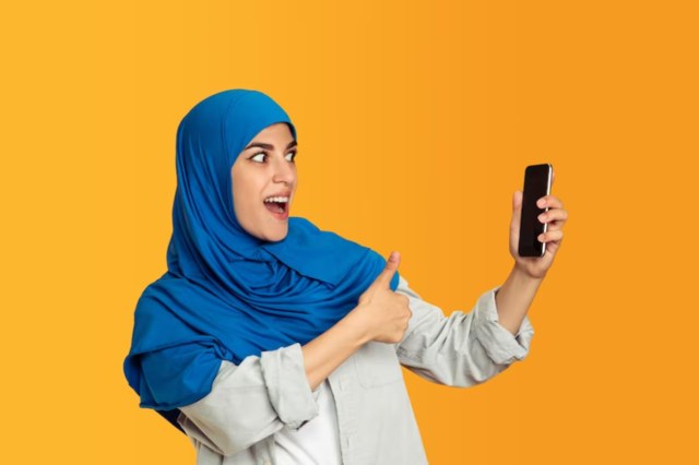 20 Bisnis Tanpa Modal di HP yang Kreatif dan Menguntungkan! 1 bisnis di hp